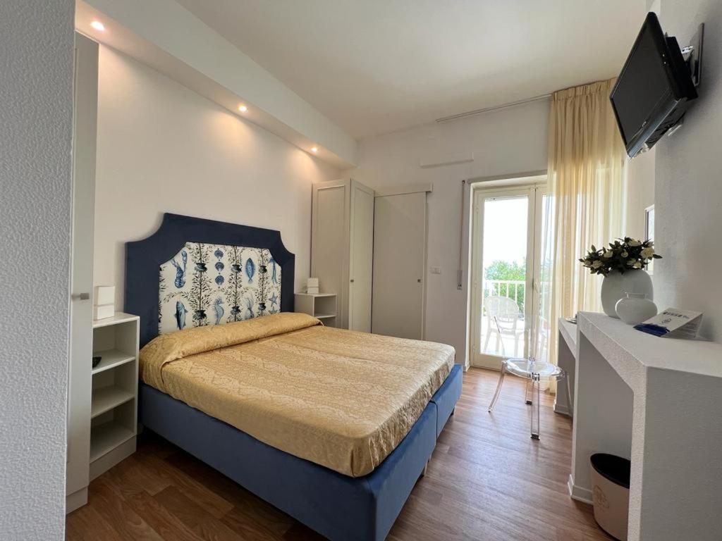 Hotel Parco Delle Rose Silvi Marina Exteriér fotografie