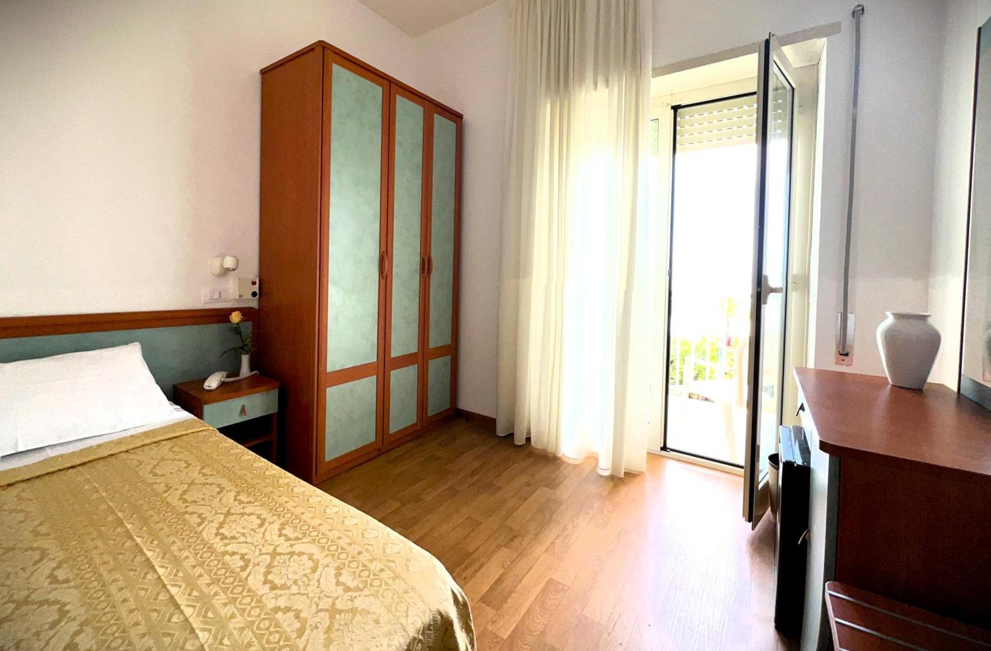 Hotel Parco Delle Rose Silvi Marina Exteriér fotografie