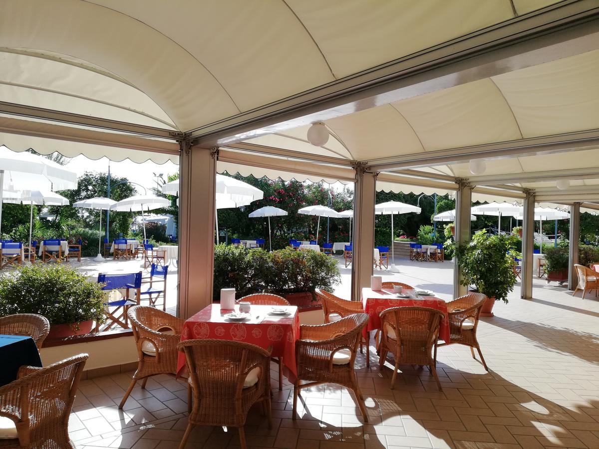 Hotel Parco Delle Rose Silvi Marina Exteriér fotografie